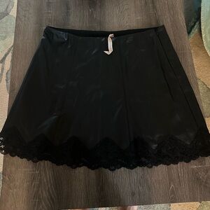 Bailey 44 Black Skirt with Lace Hem Size Medium